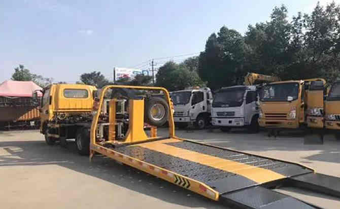 余江区汽车中途维修案例
